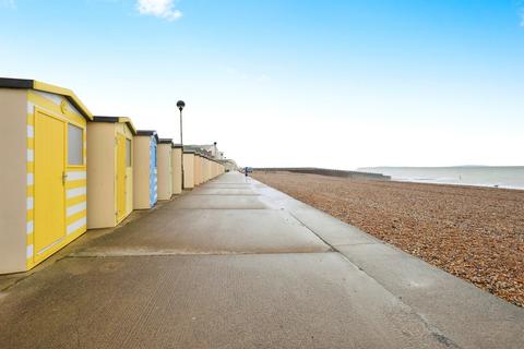 1 bedroom detached bungalow for sale, Esplanade, Seaford