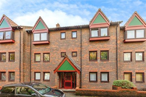 Studio for sale, Cumberland Place, Hotwells, Bristol