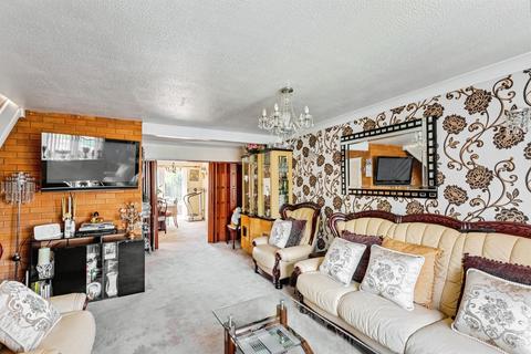 3 bedroom detached house for sale, Somerford Road, Wellingborough