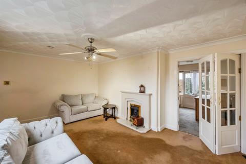 3 bedroom end of terrace house for sale, Church View, Wadworth, Doncaster