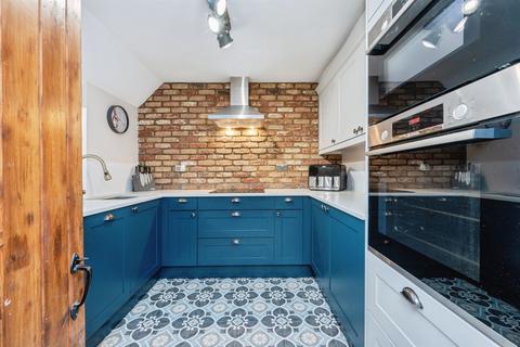 2 bedroom semi-detached house for sale, Watling Street, Hockliffe, Leighton Buzzard