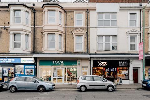 2 bedroom flat for sale, Lansdowne Road, Bournemouth