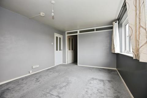 2 bedroom apartment for sale, Heathcote Road, Whitnash, Leamington Spa