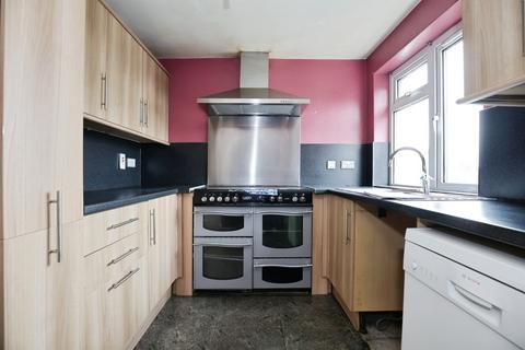 2 bedroom apartment for sale, Heathcote Road, Whitnash, Leamington Spa