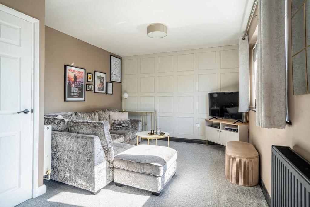 Living Roon