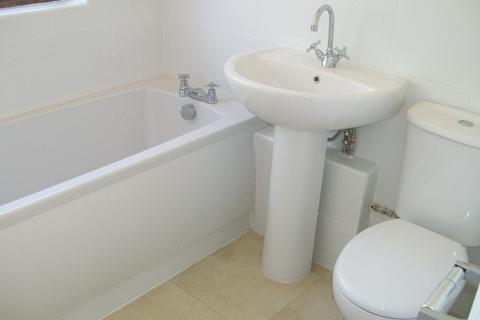 undefined, New Bedford Road, Luton LU3