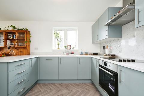 3 bedroom detached house for sale, Grayling Avenue, Swindon