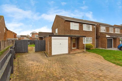 undefined, Bakers Walk, Weston Turville, Aylesbury