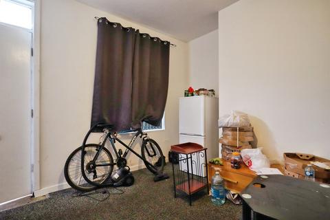 undefined, Woodview Terrace, Leeds