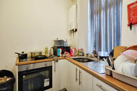 undefined, Woodview Terrace, Leeds