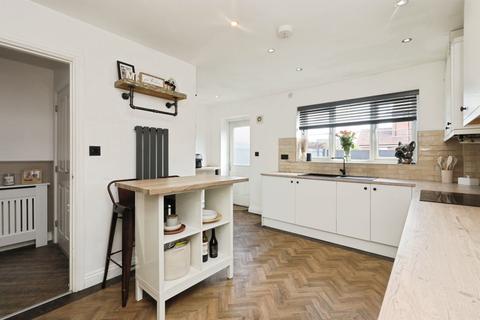 3 bedroom house for sale, Thrumpton Lane, Retford