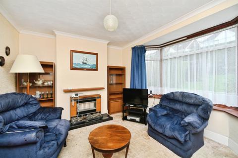 3 bedroom semi-detached house for sale, Widdicombe Way, Brighton