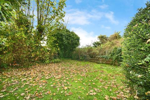 3 bedroom semi-detached house for sale, Widdicombe Way, Brighton