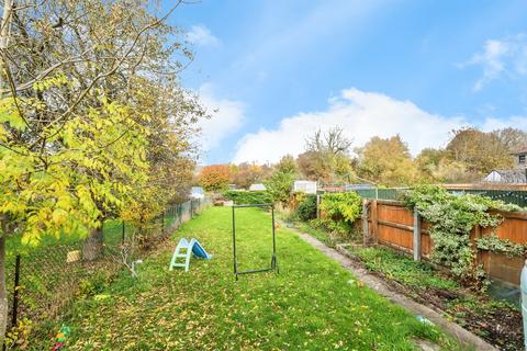 undefined, Churchward Avenue, Swindon