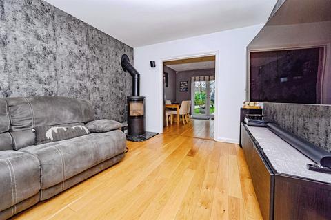 3 bedroom end of terrace house for sale, Rant Meadow, HEMEL HEMPSTEAD