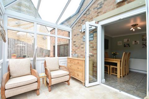 3 bedroom detached house for sale, Rowantree Avenue, Shipley BD17