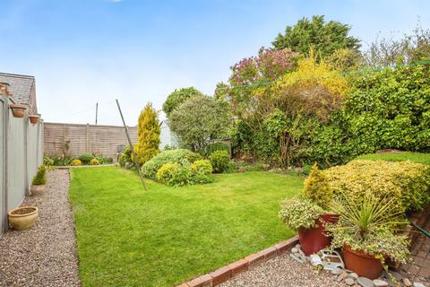 4 bedroom detached house for sale, Westfield Street, Ossett