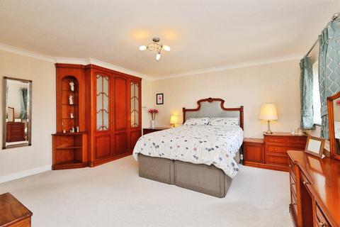 5 bedroom detached house for sale, Top Pasture Lane, North Wheatley, RETFORD