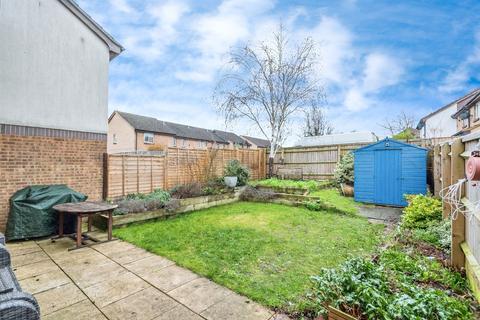 3 bedroom terraced house for sale, Strathmore Close, Carterton