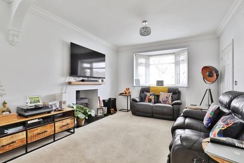 3 bedroom bungalow for sale, Stroud Park Avenue, Christchurch
