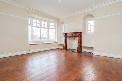 3 bedroom semi-detached house for sale, Poplar Avenue, Penketh, Penketh, Warrington