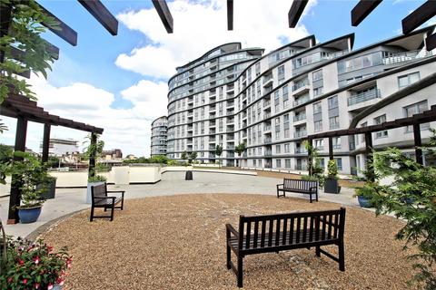 2 bedroom flat for sale, Station Approach, Surrey GU22