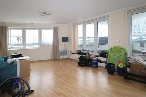 2 bedroom flat for sale, Station Approach, Surrey GU22