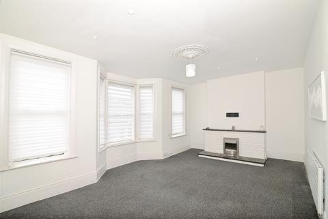 3 bedroom apartment for sale, St. Georges Road, Hastings