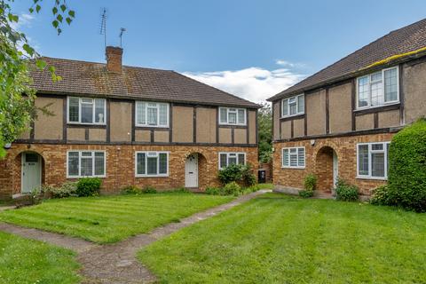 Lavender Hill, Enfield