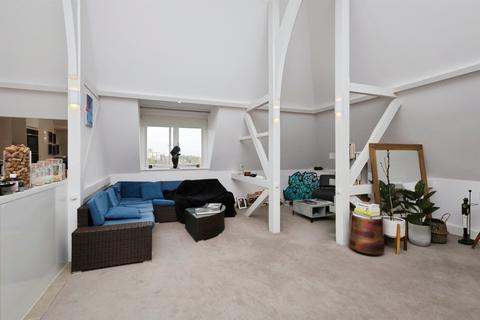 2 bedroom flat for sale, Darley Road, Eastbourne