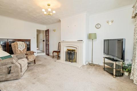undefined, Northcroft, Saxilby, Lincoln