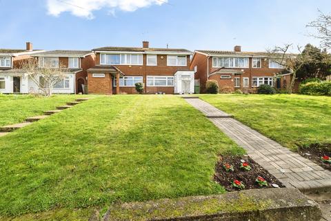 undefined, Upper Rainham Road, Hornchurch