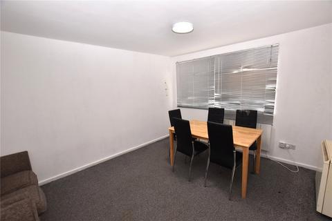 undefined, Farndale Gardens, Leeds, West Yorkshire