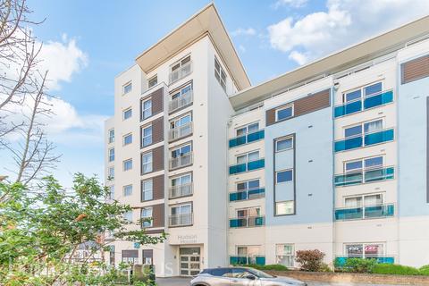 2 bedroom flat for sale, Station Approach, Epsom