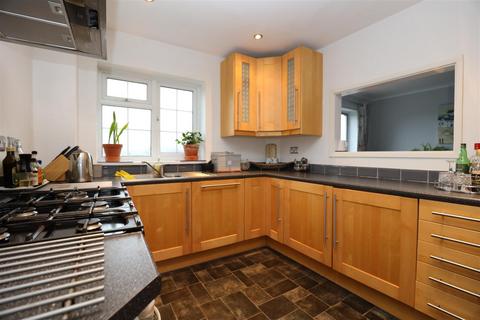 undefined, Geraints Way, Cowbridge, Vale of Glamorgan, CF71 7AY