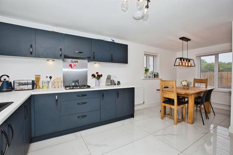 undefined, Sutton Grove, Crewkerne