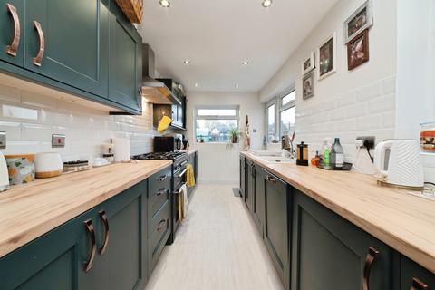 3 bedroom terraced house for sale, Desmond Avenue, Hull