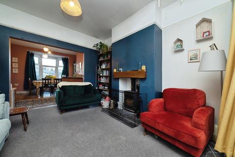 3 bedroom terraced house for sale, Desmond Avenue, Hull