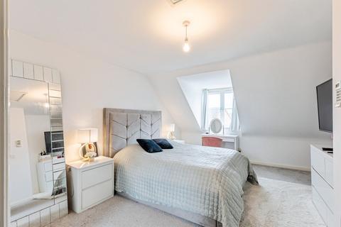 3 bedroom semi-detached house for sale, Tailby Avenue, Kettering