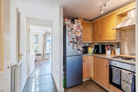 3 bedroom terraced house for sale, Stone Close, CORSHAM