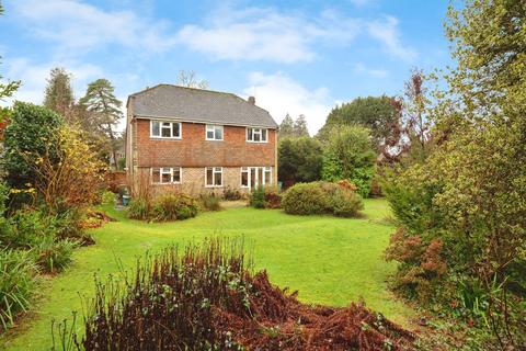 4 bedroom detached house for sale, Sandown Close, Tunbridge Wells