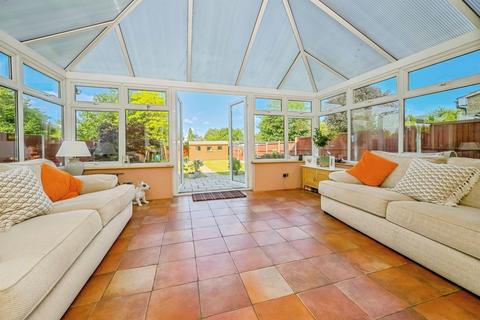 4 bedroom semi-detached house for sale, North Cottages, Napsbury, St. Albans
