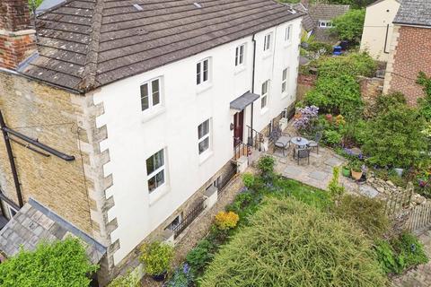 undefined, The Butts, Chippenham