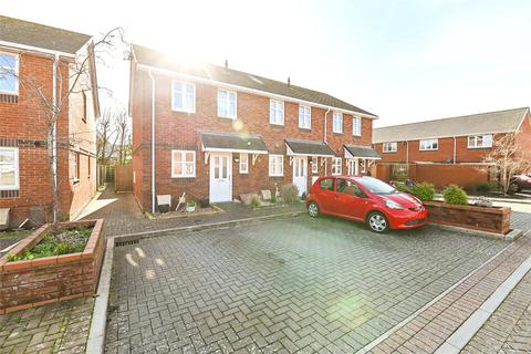 Greenwood Close, New Milton, Hampshire, BH25
