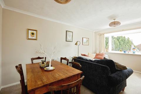 undefined, Claremont Avenue, Gillingham