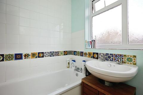undefined, Claremont Avenue, Gillingham