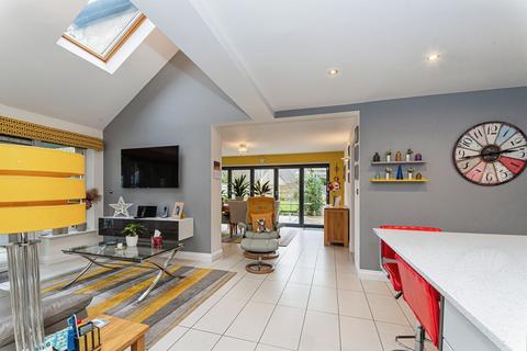 4 bedroom detached house for sale, Down Ampney, Cirencester