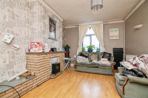 4 bedroom terraced house for sale, Caroline Street, Kates Hill, Dudley