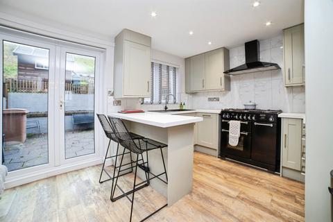 3 bedroom semi-detached house for sale, Lynnes Close, Blidworth, MANSFIELD