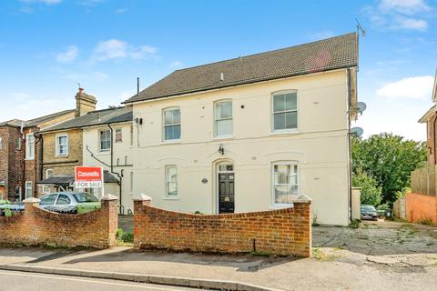 1 bedroom apartment for sale, Ridgeway Road, Redhill